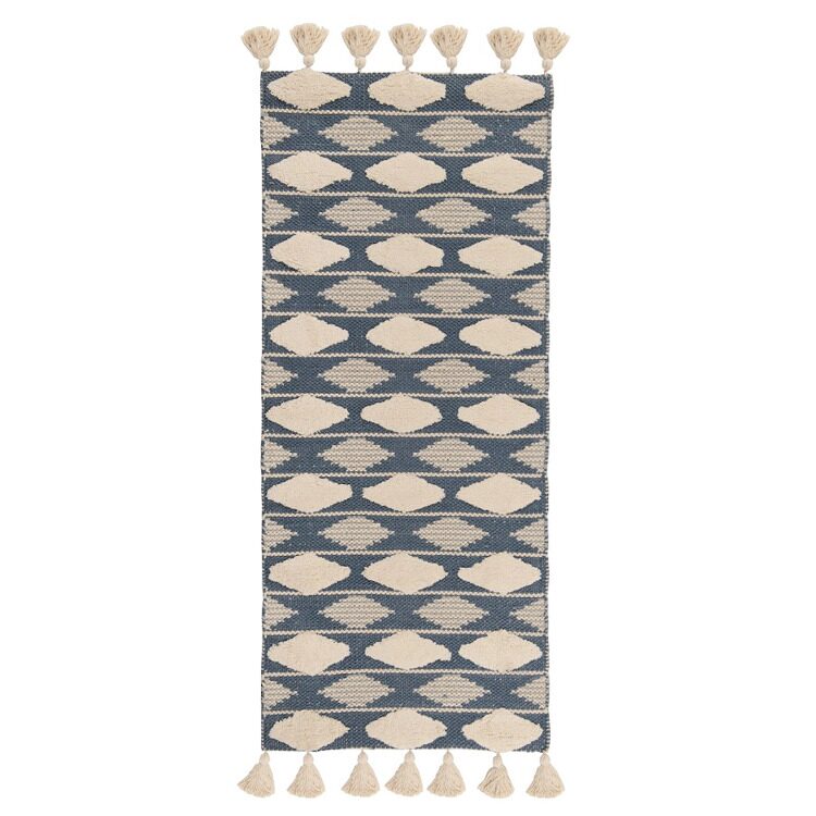 Ковер из хлопка Tkano синего цвета Argyle из коллекции Ethnic, 70х160 см